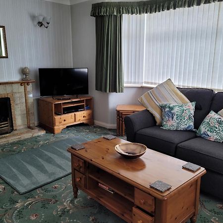 The Hermitage Private Detached Bungalow Villa Rhyl Exteriör bild
